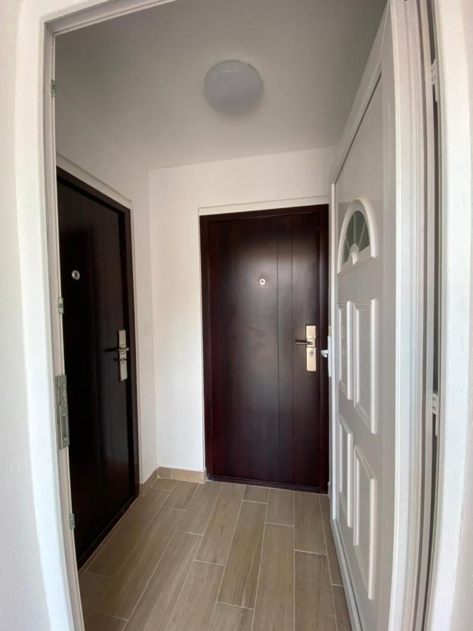 Lina Apartman